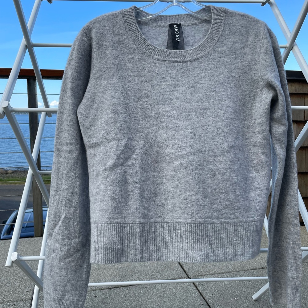 NAADAM Light Gray Cashmere Sweater BRAND NEW WITHOUT TAGS
